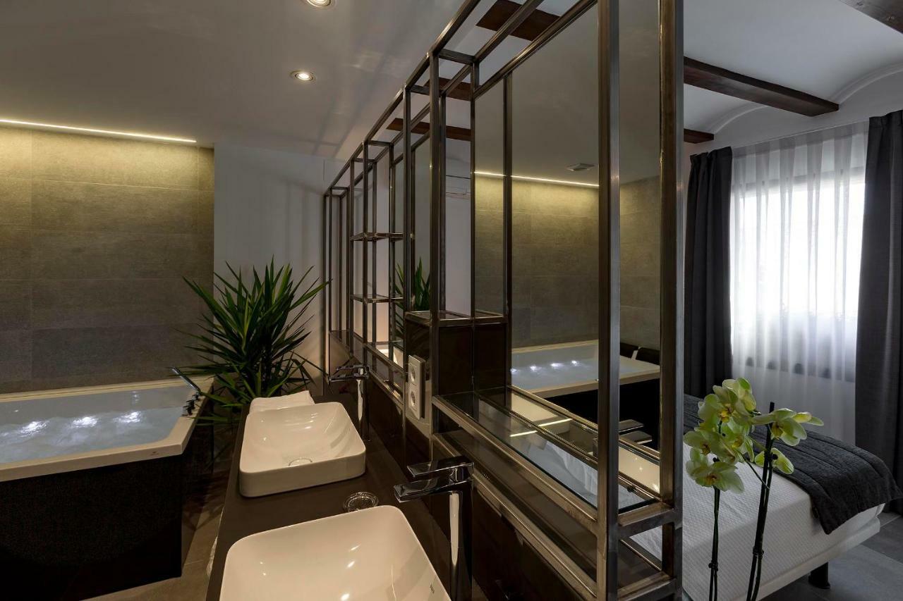 Vinatea Suites Morella Extérieur photo
